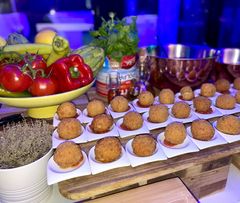 Traiteur casher pour une soirée professionnelle à Marseille dans les Bouches-du-Rhône